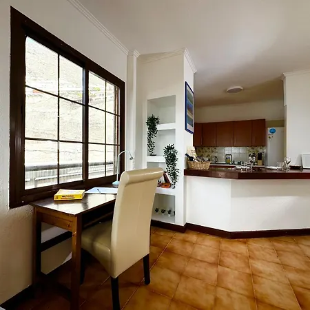 Fabulous Ocean & Cliff View Apartamento *