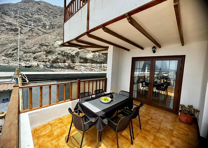 Fabulous Ocean & Cliff View Apartment Acantilado de los Gigantes
